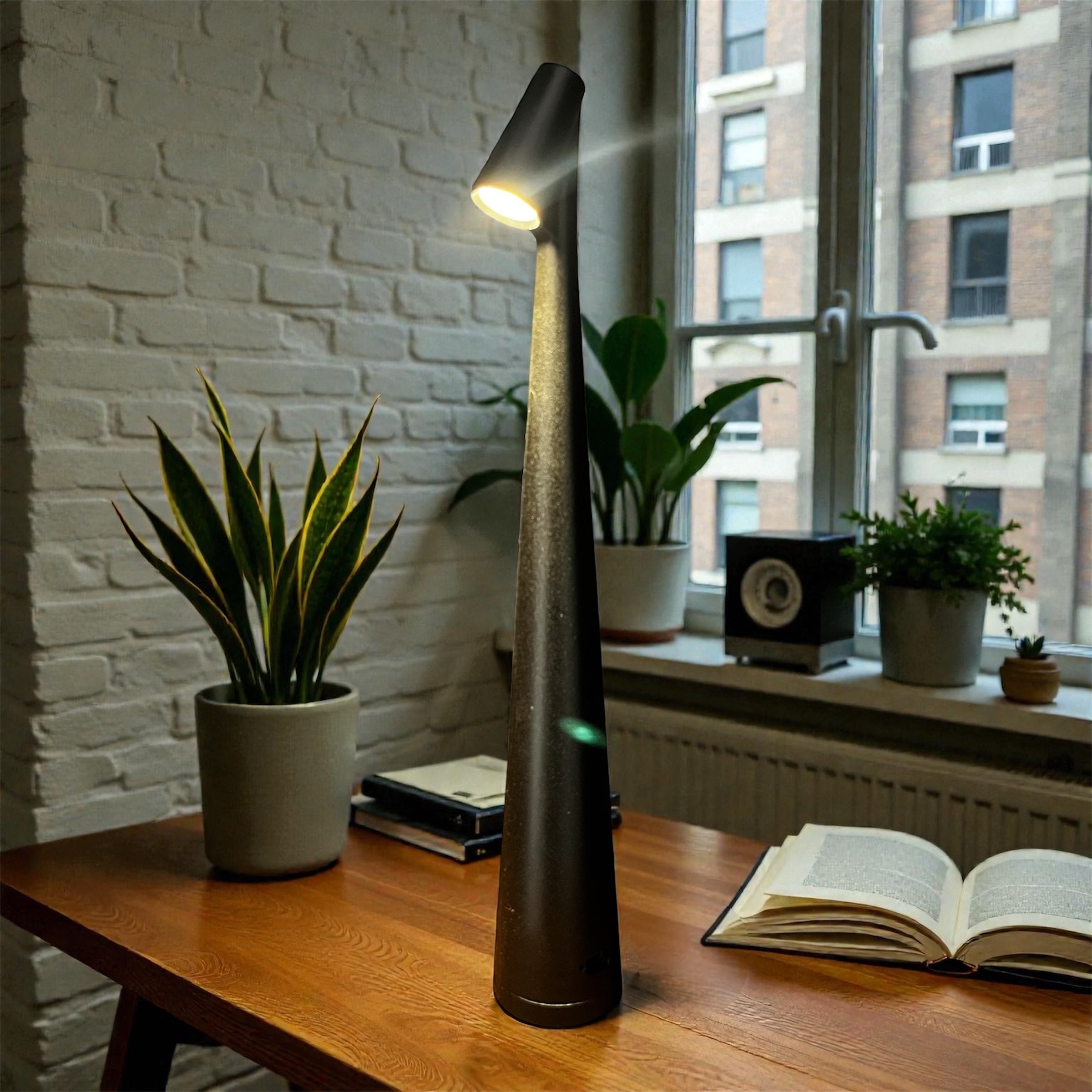 The Solo Lamp