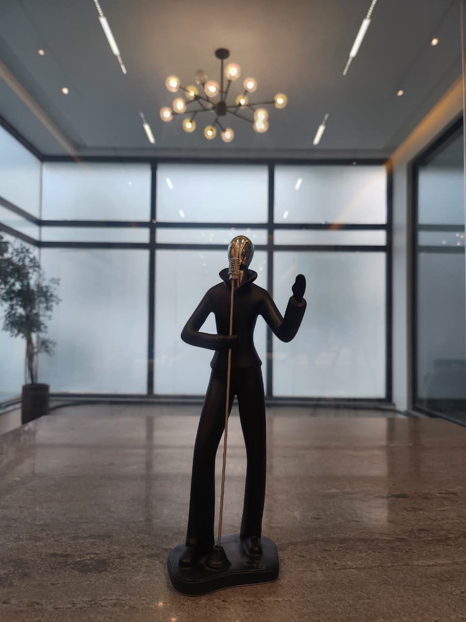 Sculpture Modern Singer Figurine